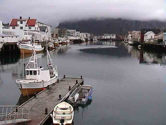 167 - Noruega - islas Lofoten - Henningsvaer - 2001